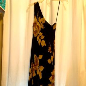 NEW RALPH LAUREN EVENING GOWN